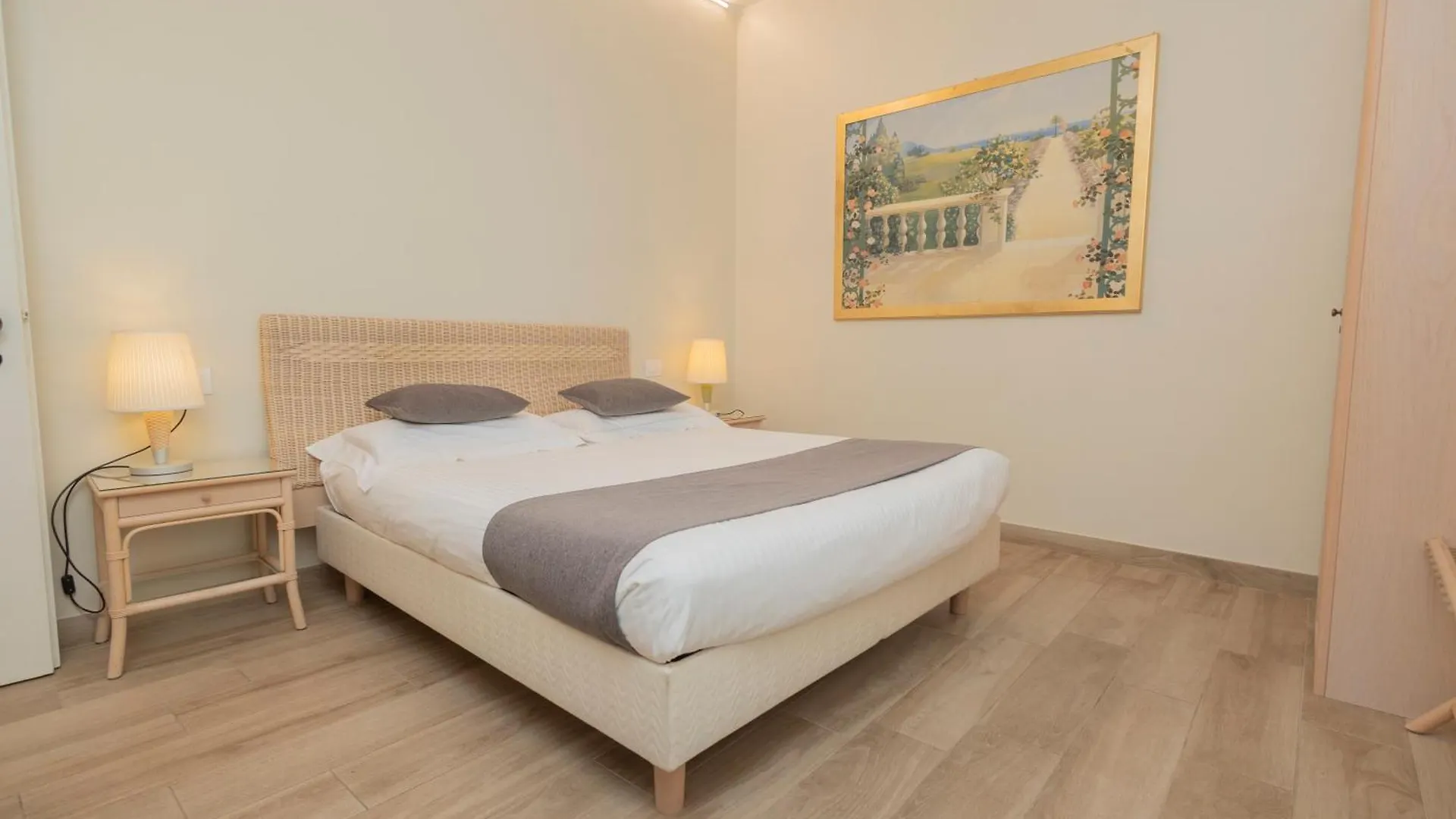 Hotel Berta Desenzano del Garda
