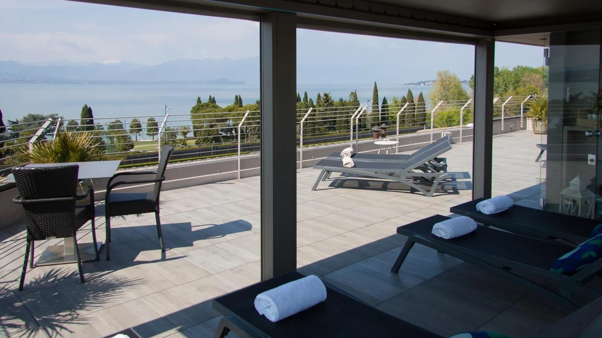 ***  Hotel Berta Desenzano del Garda Olaszország
